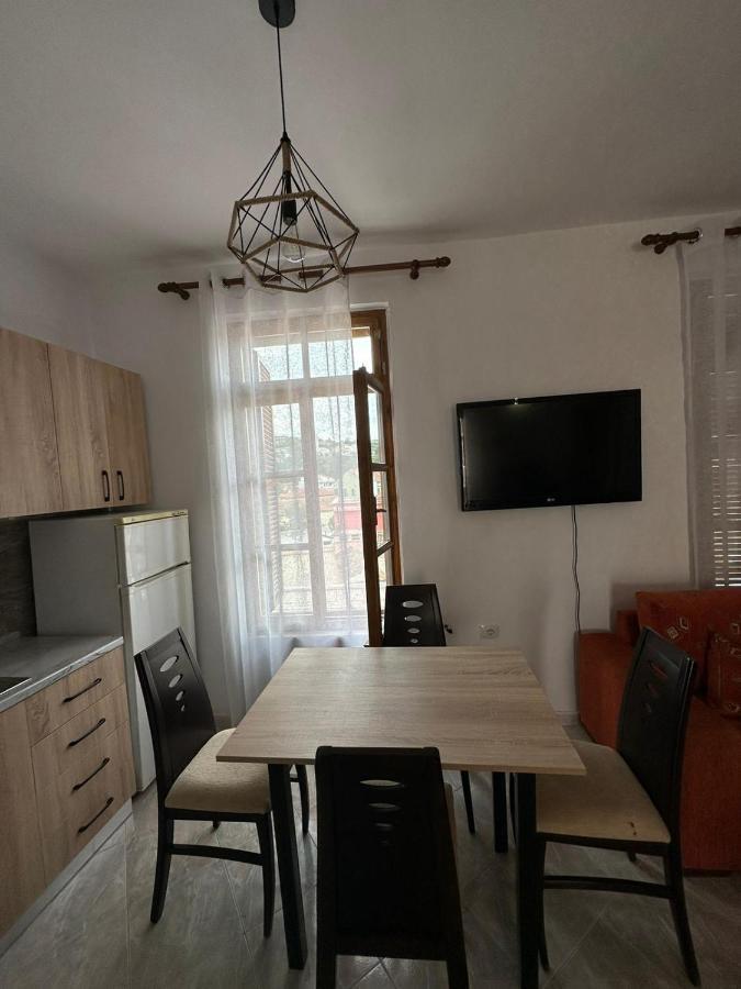 Central Charm Apartments Vlorë Eksteriør bilde