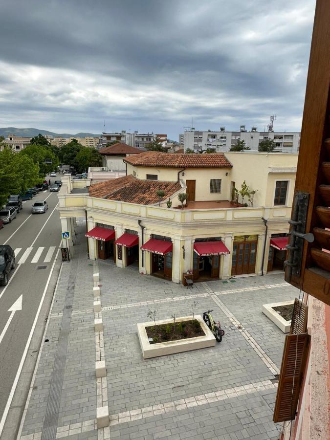 Central Charm Apartments Vlorë Eksteriør bilde