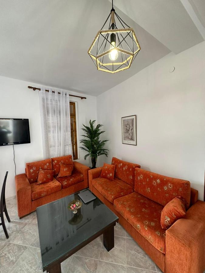 Central Charm Apartments Vlorë Eksteriør bilde