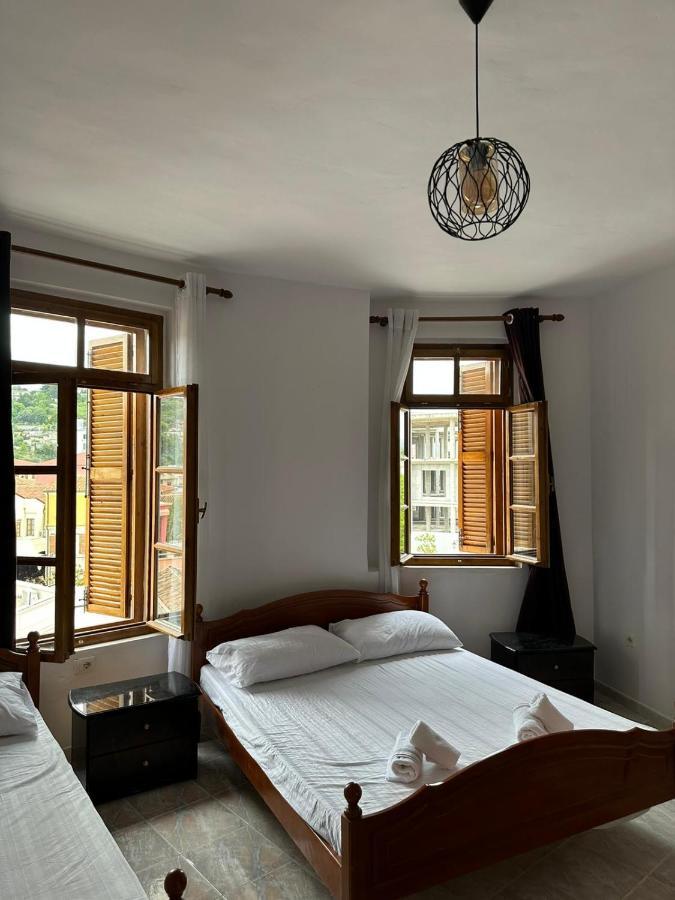 Central Charm Apartments Vlorë Eksteriør bilde