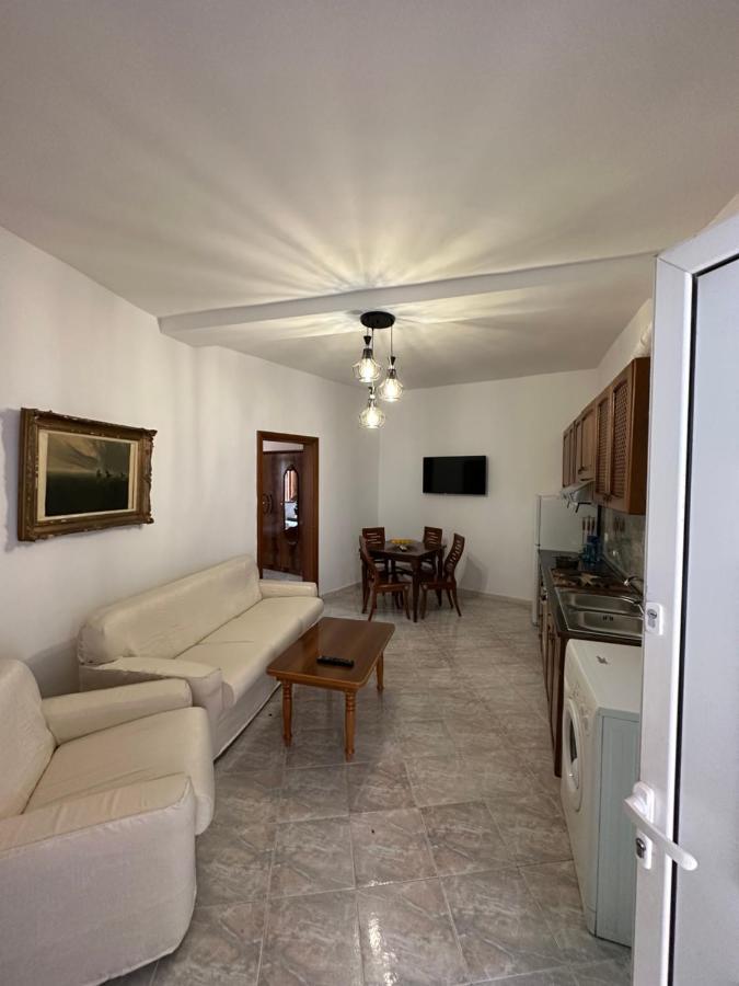 Central Charm Apartments Vlorë Eksteriør bilde