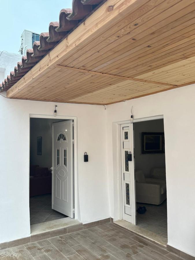 Central Charm Apartments Vlorë Eksteriør bilde